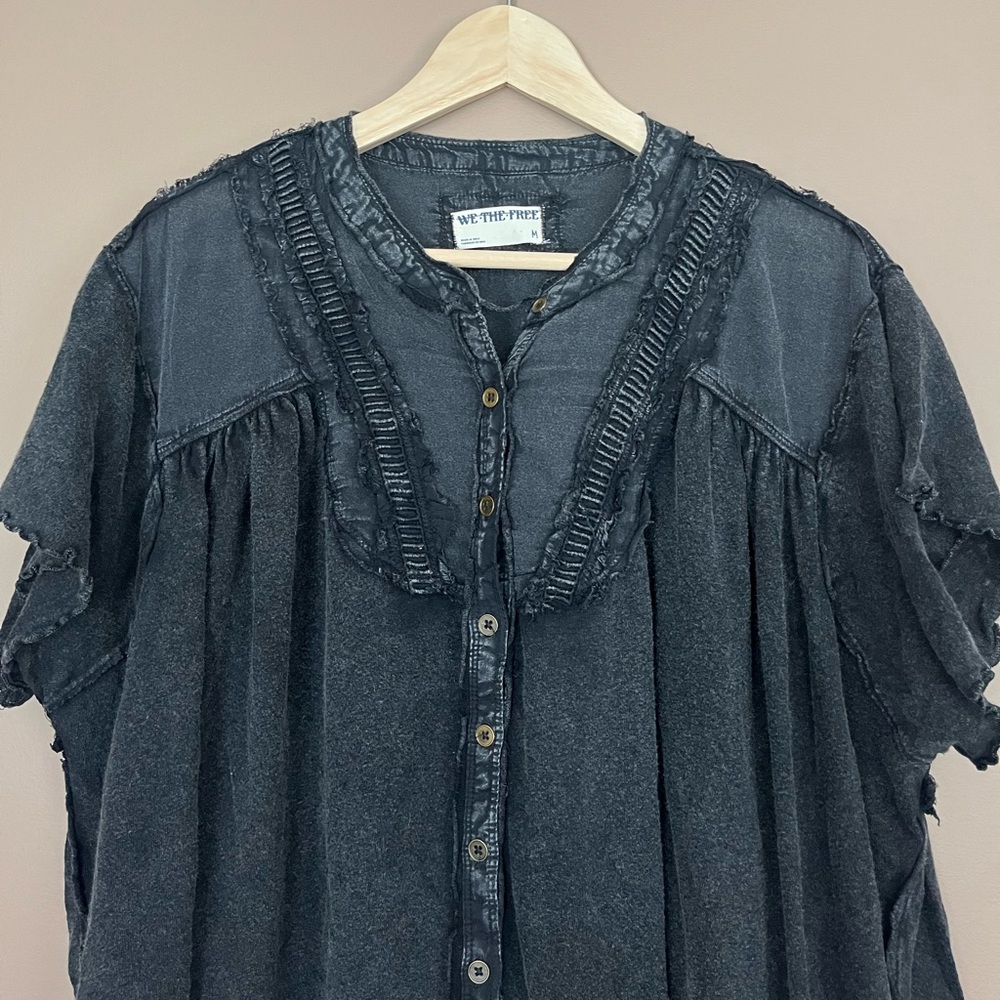 {Free People We The Free} Sofia Henley Short Sleeve Top in Washed Black - Medium - Picture 3 of 9